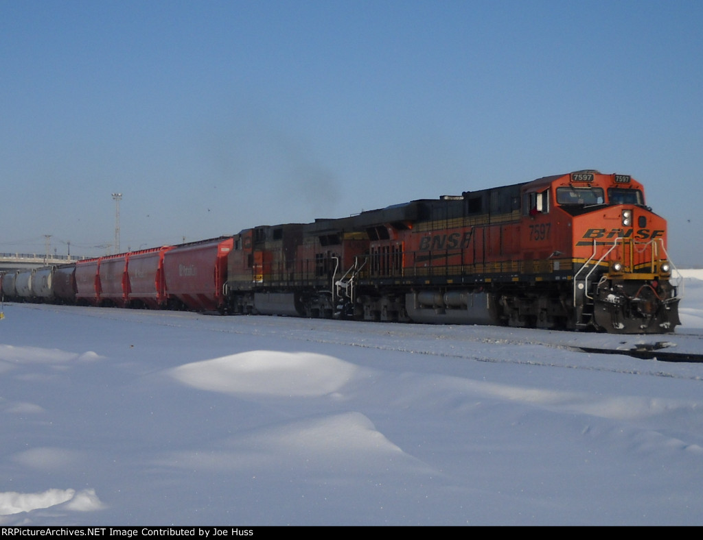 BNSF 7597 East